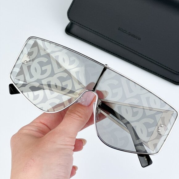 D&G DG2305 05/AL BRAND NEW Sunglasses Silver Grey Silver Mirrored DG Unisex - Picture 3 of 10